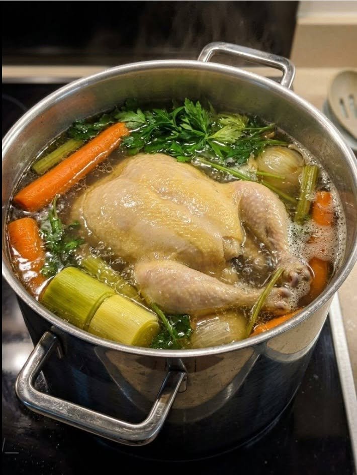 The worst vegetable to add to broth. Poles add it without hesitation.
