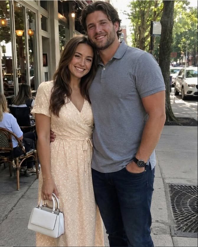 My Boyfriend Always Made Me Delete Every Photo of Us I Posted on Social Media – Then I Received a Note That Read, ‘I Think You Deserve to Know Who You’re Really Dating’