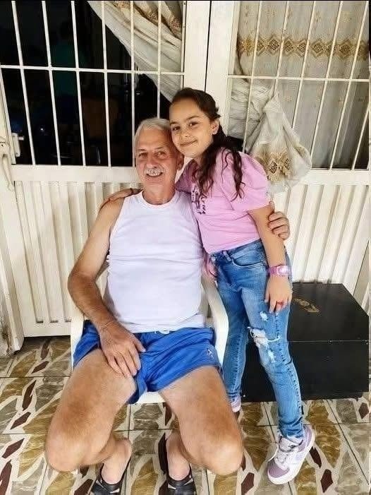 My daughter always begged me to let her stay with her grandfather, but after hearing a phrase she repeated, I decided to secretly return…