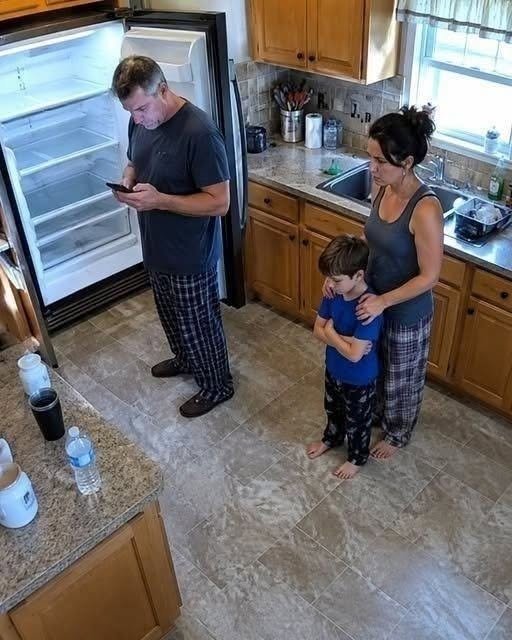 Dad came to pick up my son for the weekend. He opened the fridge and saw it was completely empty. Stunned, he asked, ‘You earn three thousand dollars a month, so why is your child hungry?’ Before I could open my mouth, my husband stepped out, full of pride, and said, ‘I gave all of her salary to my mother.’ Dad silently took off his jacket. That sentence from my husband changed everything.